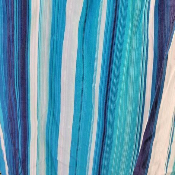 Lucky Brand 100% Silk Sleeveless Blue Striped Blouse‎ Top Size Medium - Picture 4 of 9